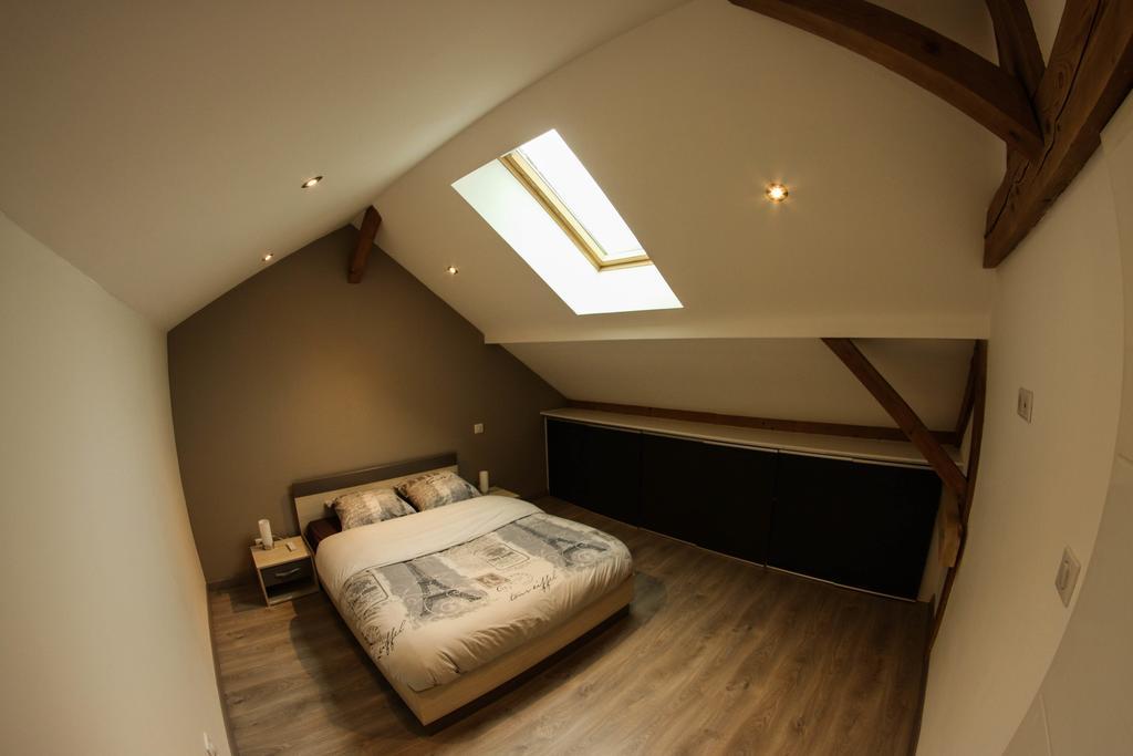 Ferienwohnung L'Atypique Vosgien Bussang Zimmer foto